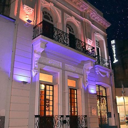 Hostel Del Centro San Miguel de Tucuman Bagian luar foto