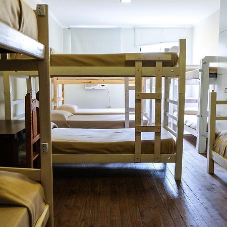 Hostel Del Centro San Miguel de Tucuman Bagian luar foto