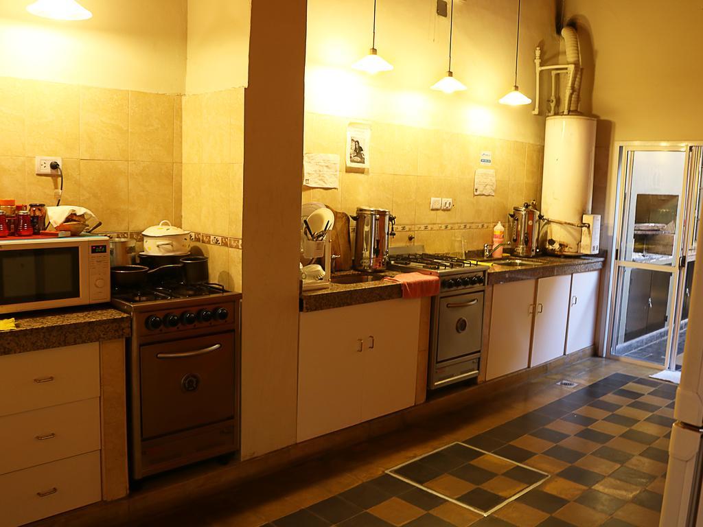 Hostel Del Centro San Miguel de Tucuman Bagian luar foto