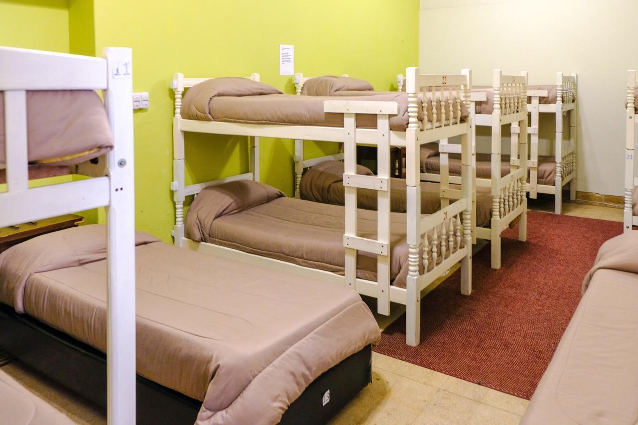 Hostel Del Centro San Miguel de Tucuman Bagian luar foto